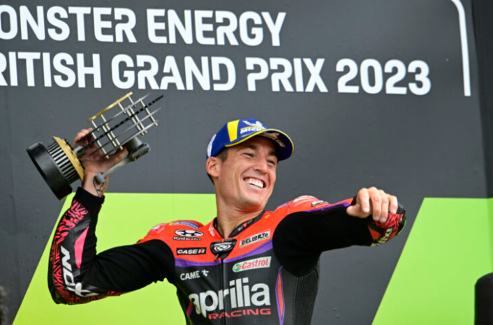 Zwycięzca wyścigu z 2023 roku - Aleix Espragaro/fot. cyclenews.com