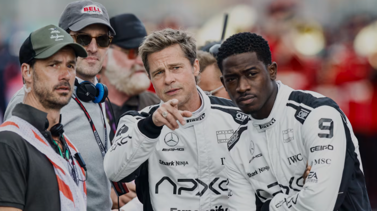 Brad Pitt podczas kręcenia zdjęć do filmu o Formule 1/fot/ f1.com